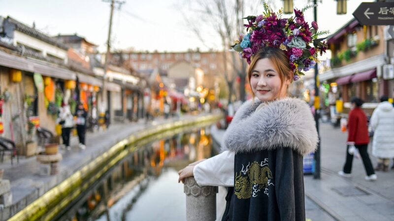 Jinan's Tourism Thrives Post-Festivals as Visitors Flock to Historic Streets