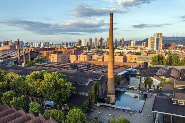 Jingdezhen’s Transformation: China’s Porcelain Capital Attracts Young Artists Jingdezhen_s_Transformation__China_s_Porcelain_Capital_Attracts_Young_Artists video poster