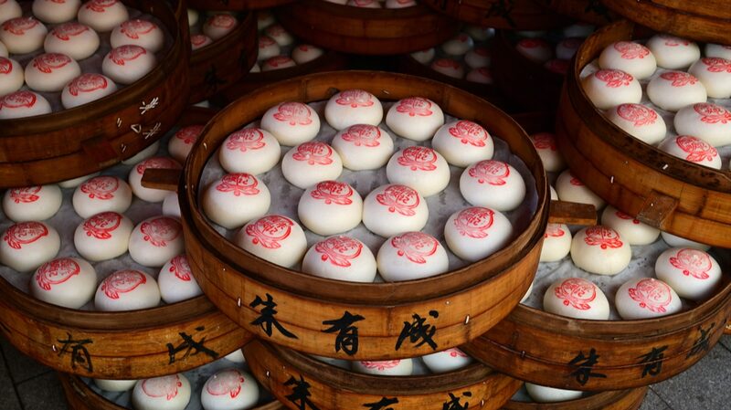 Jinhua_s_Red_Stamped_Buns_Bring_Prosperity_to_New_Year_Celebrations - Khabar Asia Jinhua_s_Red_Stamped_Buns_Bring_Prosperity_to_New_Year_Celebrations