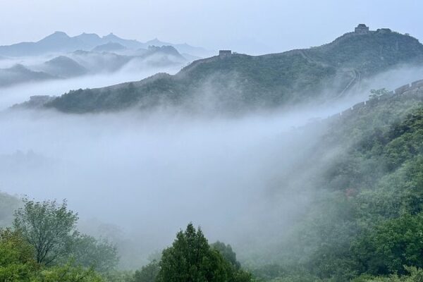 Jinshanling_Great_Wall__A_Journey_Through_China_s_Majestic_History video poster