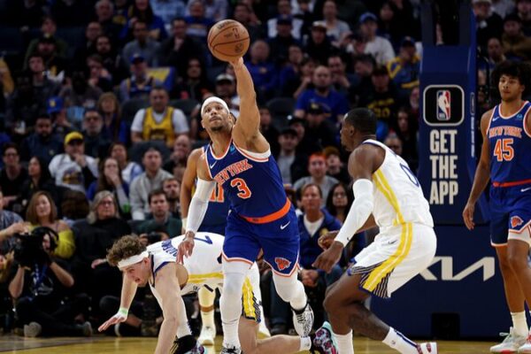 Josh Hart’s Triple-Double Leads Knicks Past Warriors 119-112 Josh Hart's Triple-Double Leads Knicks Past Warriors 119-112