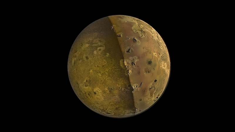 Juno_Mission_Unveils_Magma_Chambers_Beneath_Io_s_Volcanoes
