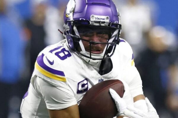 Justin Jefferson Becomes NFL’s Highest-Paid Non-QB with $140 Million Vikings Deal Justin Jefferson Becomes NFL's Highest-Paid Non-QB with $140 Million Vikings Deal