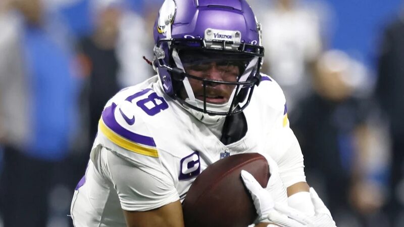 Justin_Jefferson_Becomes_NFLs_Highest-Paid_Non-QB_with_140_Million_Vikings_Deal - Khabar Asia Justin Jefferson Becomes NFL's Highest-Paid Non-QB with $140 Million Vikings Deal