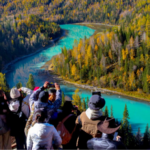 Kanas_Lake_s_Autumn_Beauty_Draws_Visitors_to_Altay__Xinjiang
