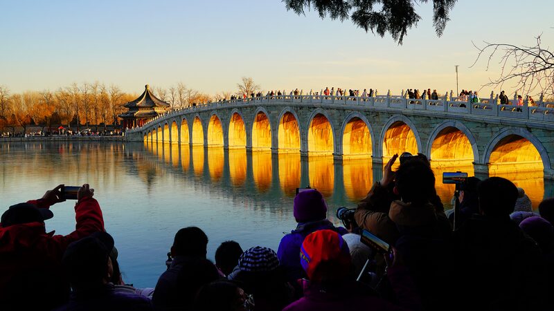 Kunming_Lake_Becomes_a_Winter_Mirror_at_Beijing_s_Summer_Palace-1 - Khabar Asia Kunming_Lake_Becomes_a_Winter_Mirror_at_Beijing_s_Summer_Palace