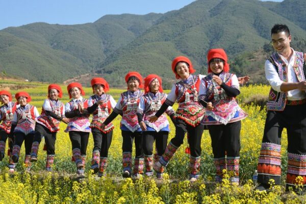 Kunming’s Xiangshui Village Beckons with Vibrant Rapeseed Flower Festival Kunming's Xiangshui Village Beckons with Vibrant Rapeseed Flower Festival