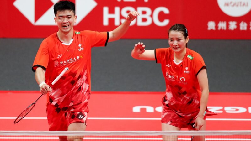 Legendary_Badminton_Duo_Zheng_and_Huang_Bid_Farewell_with_Final_Victory video poster