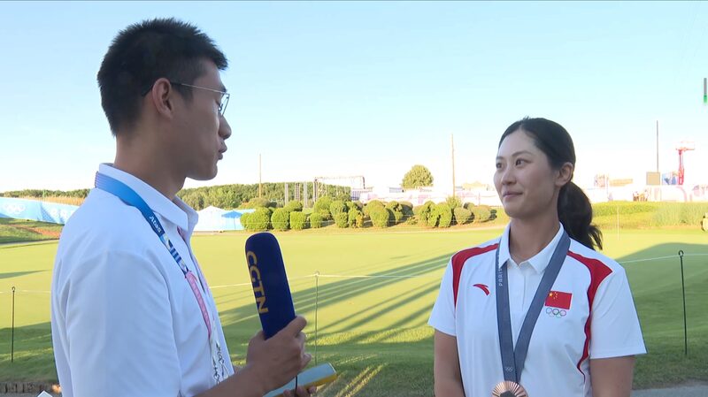 Lin_Xiyu_Battles_Back_to_Win_Olympic_Bronze_in_Women_s_Golf_at_Paris_2024_poster - Khabar Asia Lin_Xiyu_Battles_Back_to_Win_Olympic_Bronze_in_Women_s_Golf_at_Paris_2024 video poster