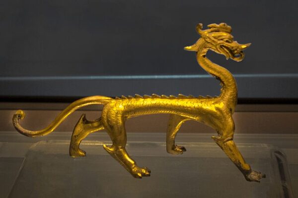 Loong Chenchen: Emblem of 5,000 Years of Chinese Heritage Unveiled Loong Chenchen: Emblem of 5,000 Years of Chinese Heritage Unveiled