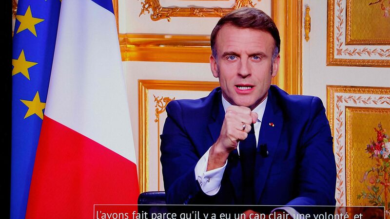 Macron_Vows_to_Remain_as_President__Promises_New_Prime_Minister_Soon - Khabar Asia Macron_Vows_to_Remain_as_President__Promises_New_Prime_Minister_Soon