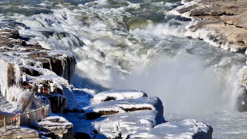 Majestic_Ice_Sculptures_Adorn_China_s_Hukou_Waterfall_Amid_Cold_Snap_poster - Khabar Asia Majestic_Ice_Sculptures_Adorn_China_s_Hukou_Waterfall_Amid_Cold_Snap video poster