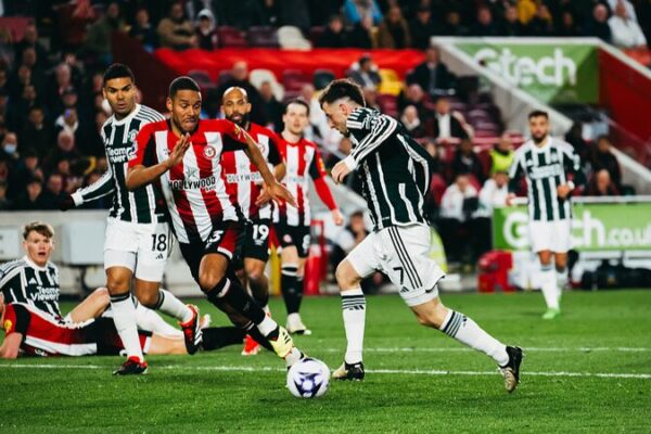 Man Utd Held by Brentford as Tottenham and Villa Win in Top Four Race Man Utd Held by Brentford as Tottenham and Villa Win in Top Four Race