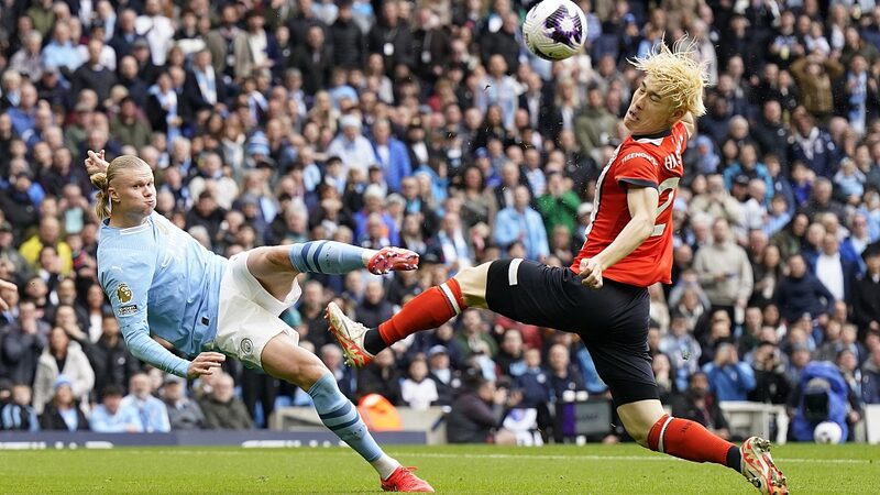 Manchester City Ascends to Premier League Summit Despite Resting Key Players