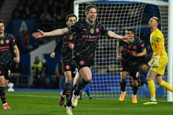 Manchester City’s Dominant Win Over Brighton Sends Warning to Arsenal Manchester City's Dominant Win Over Brighton Sends Warning to Arsenal