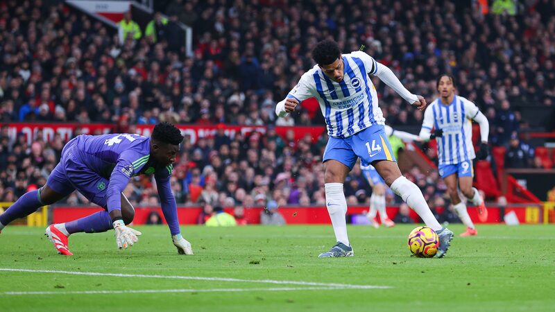 Manchester_United_Suffer_3_1_Defeat_to_Brighton_at_Old_Trafford - Khabar Asia Manchester_United_Suffer_3_1_Defeat_to_Brighton_at_Old_Trafford