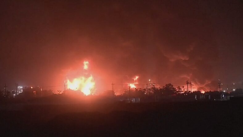 Massive_Fire_Breaks_Out_at_Oil_Refinery_in_Erbil_Northern_Iraq_poster - Khabar Asia Massive Fire Breaks Out at Oil Refinery in Erbil, Northern Iraq video poster