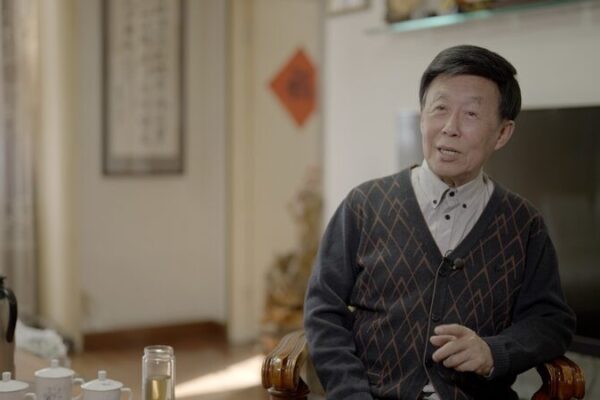 Master Storyteller Tian Lianyuan Revives the Traditional Art of Pingshu Master Storyteller Tian Lianyuan Revives the Traditional Art of Pingshu video poster