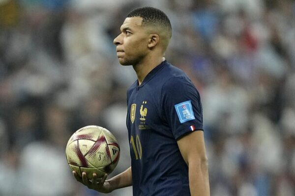Mbappe's Olympic Dream: French Star Aims for Paris 2024 Amid Real Madrid Move