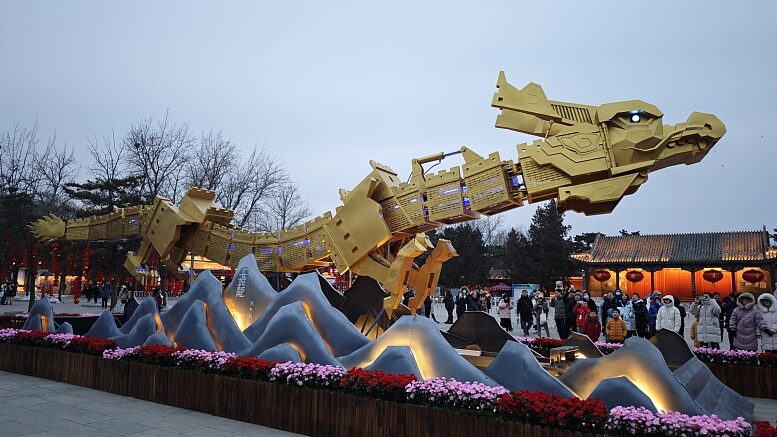 Mechanical_Dragon_at_Old_Summer_Palace_Blends_Tradition_and_Technology - Khabar Asia Mechanical Dragon at Old Summer Palace Blends Tradition and Technology