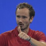 Medvedev__Sinner_secure_places_in_quarterfinals_at_China_Open