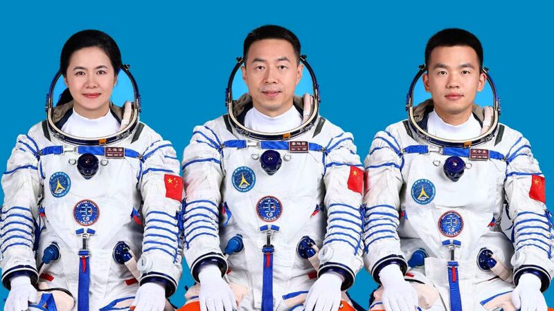 Meet_the_Shenzhou_19_Crew__China_s_Next_Space_Mission_Takes_Flight video poster