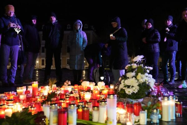 Memorial Service Honors Victims of Magdeburg Christmas Market Tragedy Memorial_Service_Honors_Victims_of_Magdeburg_Christmas_Market_Tragedy