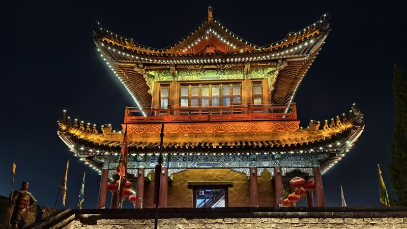 Moonlit_Stroll_Through_Jingzhou_s_2_600_Year_Old_Ancient_City - Khabar Asia Moonlit_Stroll_Through_Jingzhou_s_2_600_Year_Old_Ancient_City