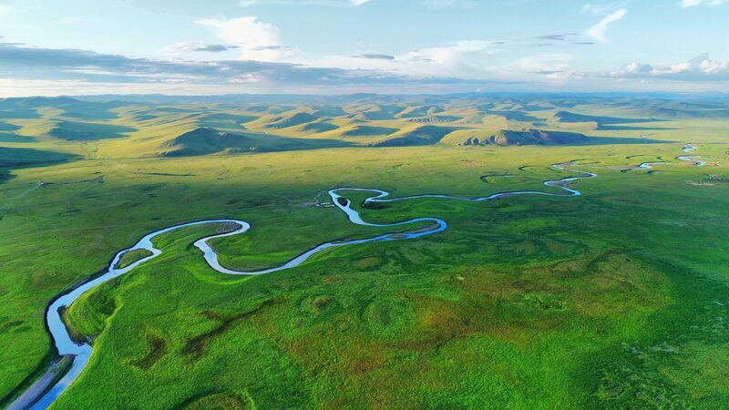 Morigele_River_The_Serpentine_Jewel_of_Chinas_Hulunbuir_Grassland - Khabar Asia Morigele River: The Serpentine Jewel of China's Hulunbuir Grassland