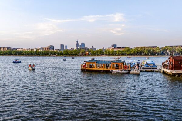 Nanhu Lake Park: A Serene Escape in the Heart of Changchun Nanhu_Lake_Park__A_Serene_Escape_in_the_Heart_of_Changchun video poster