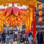 Nanjing_s_Confucius_Temple_Shines_with_Lanterns_for_Year_of_the_Snake