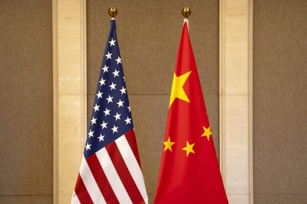 Navigating Challenges and Prospects in China-U.S. Economic Relations Navigating Challenges and Prospects in China-U.S. Economic Relations