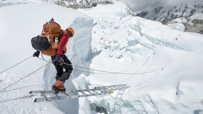 Nepali Sherpa Kami Rita Sets World Record with 29th Ascent of Mt. Qomolangma