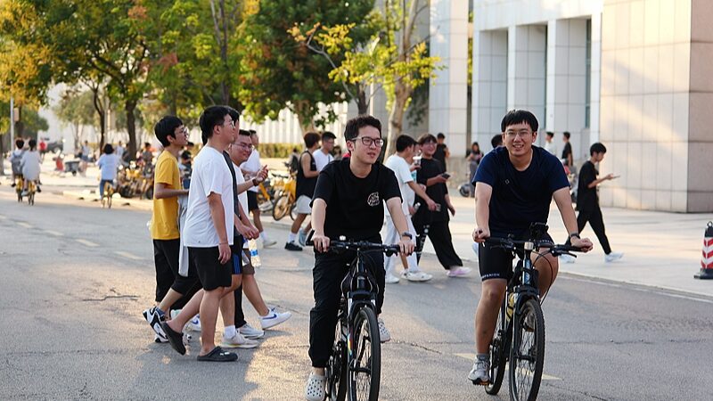 New_Collection_of_Xi_Jinping_s_Articles_on_Education_Published_Ahead_of_Teachers__Day