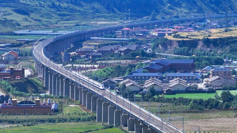 New_Sichuan_Qinghai_Railway_Section_Opens__Linking_Chengdu_and_Jiuzhaigou_in_Under_Two_Hours - Khabar Asia New_Sichuan_Qinghai_Railway_Section_Opens__Linking_Chengdu_and_Jiuzhaigou_in_Under_Two_Hours