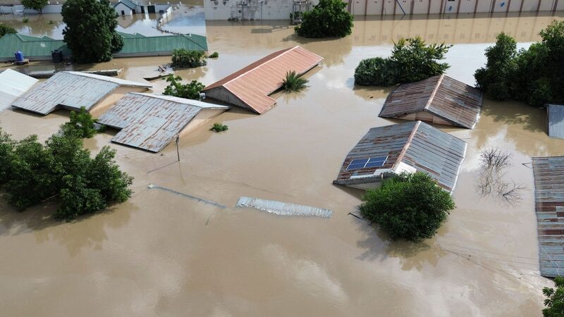 Nigeria_Controls_River_Niger_Water_Levels_to_Prevent_Imminent_Flooding - Khabar Asia Nigeria_Controls_River_Niger_Water_Levels_to_Prevent_Imminent_Flooding