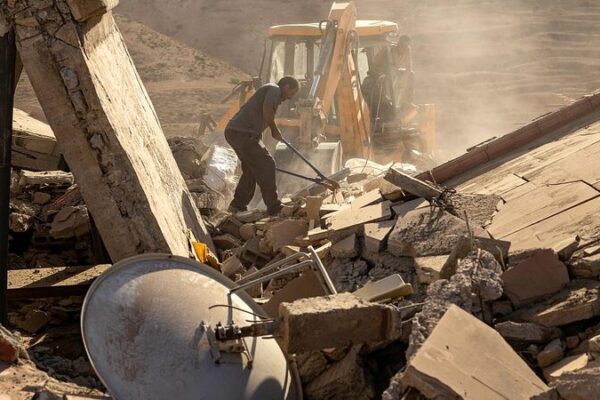 Over 2,000 Dead as Powerful Earthquake Strikes Morocco; Nation Declares Mourning video poster