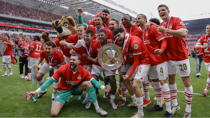 PSV_Eindhoven_Clinches_25th_Eredivisie_Title_After_Six-Year_Hiatus - Khabar Asia PSV Eindhoven Clinches 25th Eredivisie Title After Six-Year Hiatus