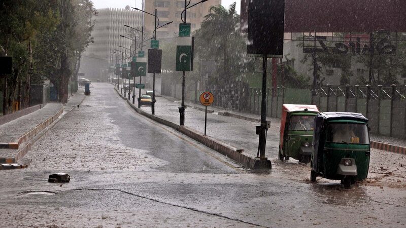 Pakistan_Endures_Wettest_April_Since_1961_as_Climate_Change_Concerns_Grow - Khabar Asia Pakistan Endures Wettest April Since 1961 as Climate Change Concerns Grow
