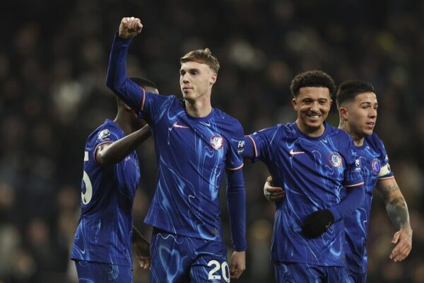 Palmer Inspires Chelsea’s Thrilling 4-3 Comeback Win Over Tottenham Palmer_Inspires_Chelsea_s_Thrilling_4_3_Comeback_Win_Over_Tottenham