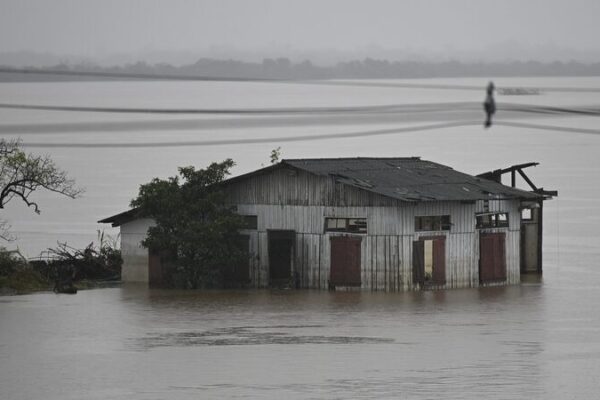 Persistent Floods in Southern Brazil Spur Climate Migration Concerns Persistent Floods in Southern Brazil Spur Climate Migration Concerns
