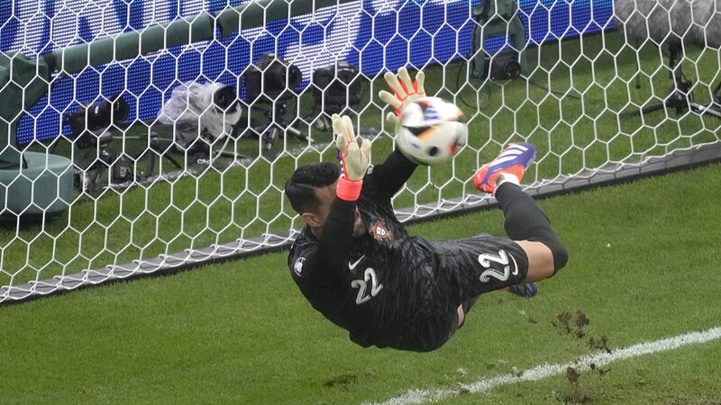 Portugal_Triumphs_Over_Slovenia_in_Epic_Penalty_Shootout_at_Euro_2024 - Khabar Asia Portugal Triumphs Over Slovenia in Epic Penalty Shootout at Euro 2024