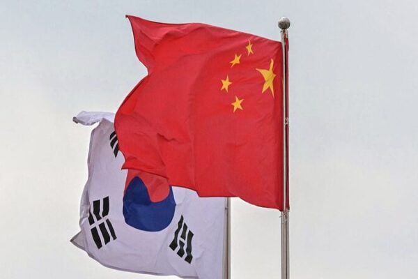 Premier Li Qiang Calls Economic Cooperation the “Ballast Stone” of China-South Korea Ties Premier Li Qiang Calls Economic Cooperation the "Ballast Stone" of China-South Korea Ties