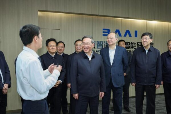 Premier Li Qiang Calls for Deeper Integration of Sci-Tech and Industrial Innovation Premier Li Qiang Calls for Deeper Integration of Sci-Tech and Industrial Innovation