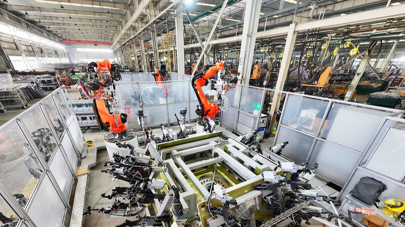 Premier_Li_Qiang_Calls_for_Stringent_Regulation_of_Enterprise_Inspections