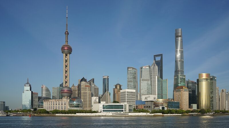 Premier Li Qiang Emphasizes First-Class Business Environment at State Council Meeting