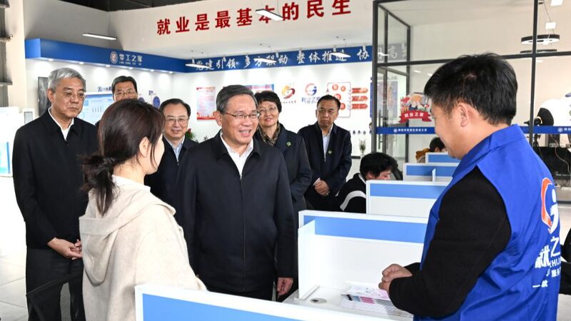 Premier Li Qiang Emphasizes Well-being and High-Quality Living in Fujian and Jiangxi Tour
