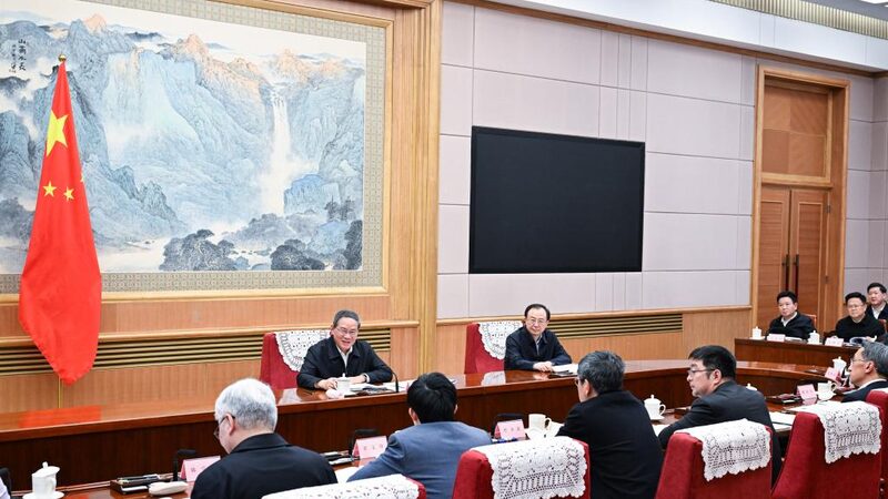 Premier_Li_Qiang_Engages_Experts_on_Draft_Government_Work_Report - Khabar Asia Premier_Li_Qiang_Engages_Experts_on_Draft_Government_Work_Report