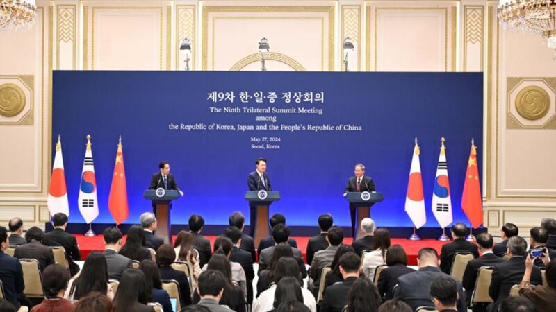 Premier_Li_Urges_Resumption_and_Acceleration_of_China-Japan-ROK_Cooperation - Khabar Asia Premier Li Urges Resumption and Acceleration of China-Japan-ROK Cooperation