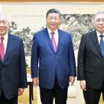 President_Xi_Commends_Former_Macao_Leaders_for_Their_Contributions_to_SAR_s_Prosperity